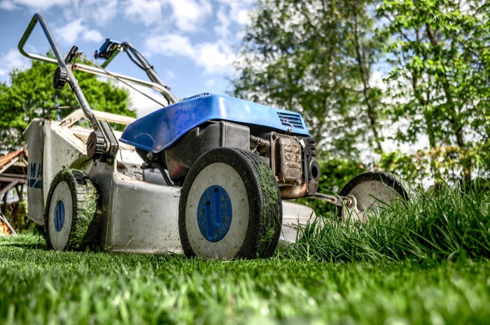 lawn mowing app