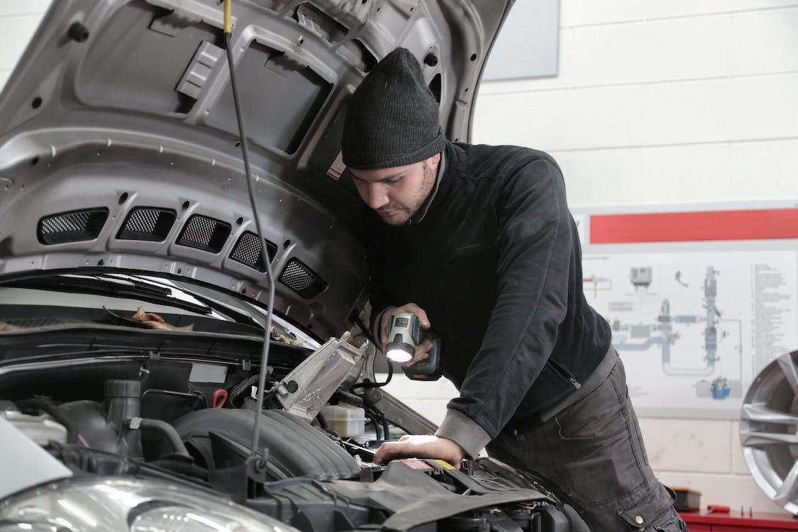 car-maintenance-tips-for-first-time-drivers