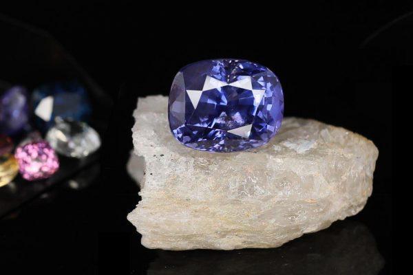 blue sappire stone