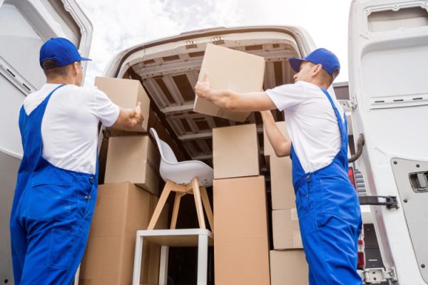 Hiring professional movers and packers, also known as professional house movers, can greatly simplify the process of moving to a new location