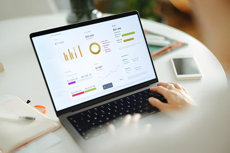 How to Start Your SME in Dubai with Expert Formation Services