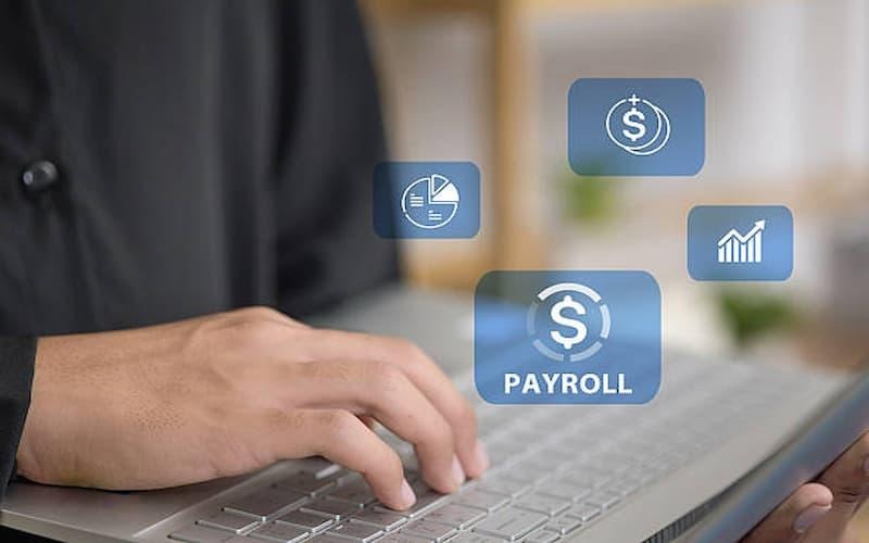 How to Manage Payroll for Remote Employees Using HR Software