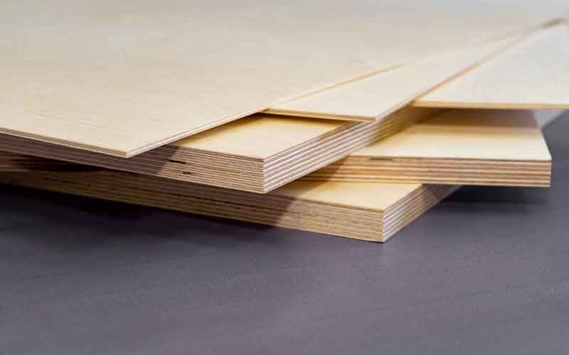 Common Signs of Poor-Quality Plywood Homeowners Should Avoid